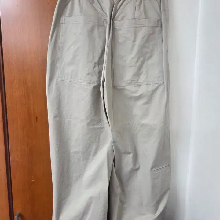 [BUNJANG] Perren Curved Pants Dove Gray Size 1 / 퍼렌 커브드 팬츠 도브그레이 1사이즈