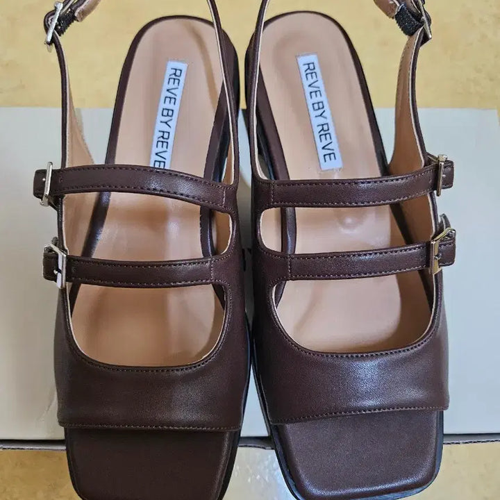 [SOLD OUT] [새상품] 레브바이레브 로완 샌들 브라운 245