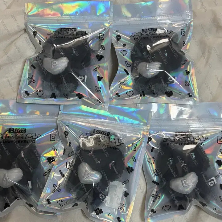 [BUNJANG] PLAVE Black Dust MumeMime Taneume Keyring Doll / 플레이브 먼지 블랙 더스트 므메미므 탄믐 키링 인형 1차