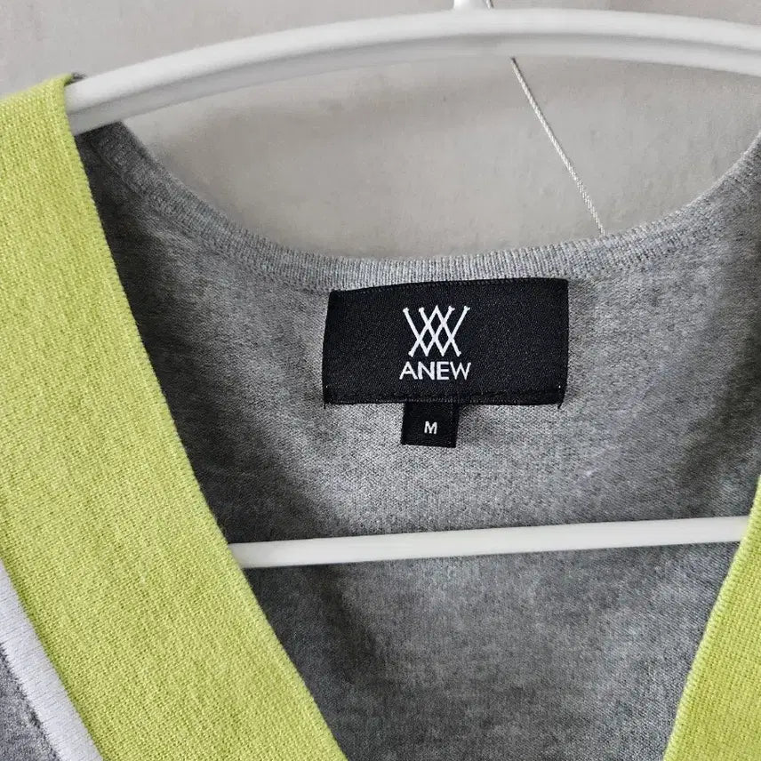 [BUNJANG] Anew Genuine Grey V-Neck Knit Vest / 어뉴 정품 회색 브이넥 니트 조끼