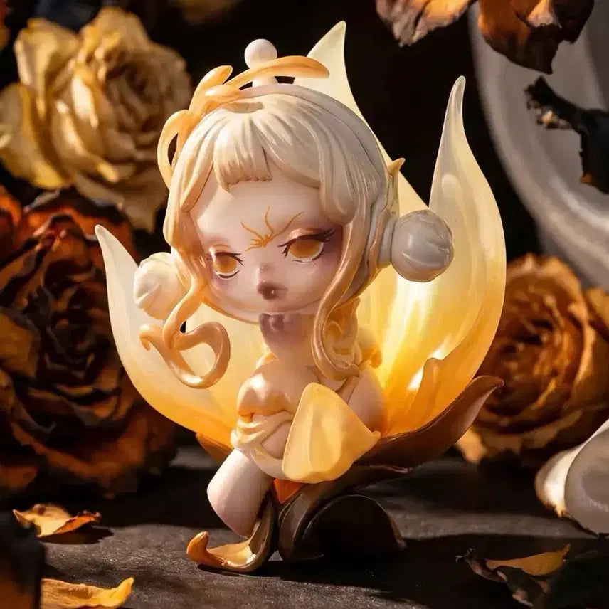 [BUNJANG] PopMart Skullpanda "The Invitation of Light" Series Figure / 팝마트스컬판다 꽃잎의4막 시리즈The lnvitation of light