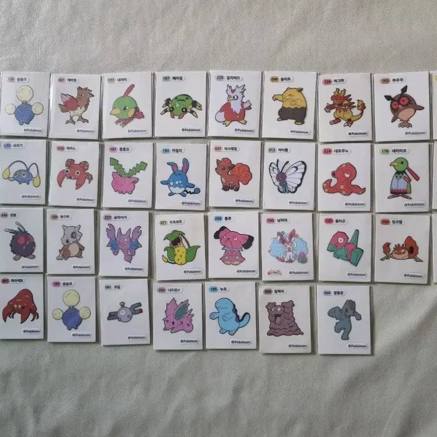 [BUNJANG] Pokemon Bread Stickers 38-Piece Bundle Set / 포켓몬 빵 띠부띠부씰 38장 일괄 판매