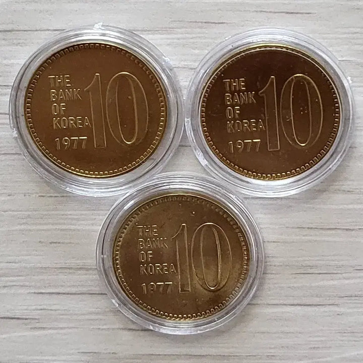 [BUNJANG] 1977 Special Year Mint Unused 10 Won Coins Bundle (3 pcs) / 1977년 10원 특년도 미사용 3개일괄