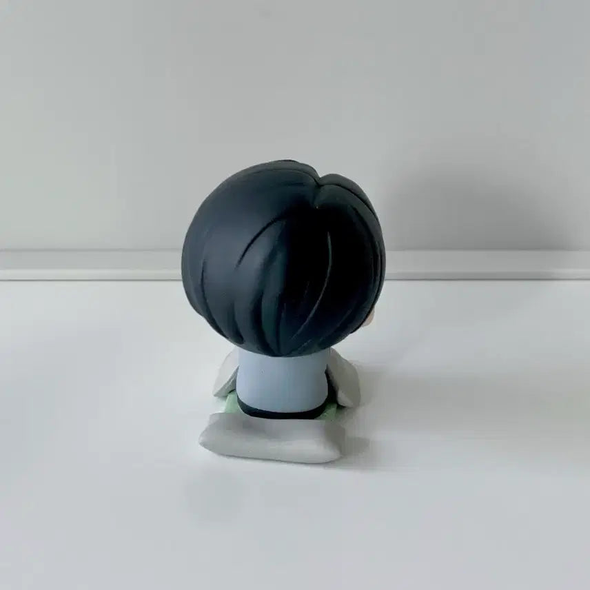 [BUNJANG] Attack on Titan Levi Onemutan Gacha Figure / 진격의 거인 리바이 오네무탄 가챠