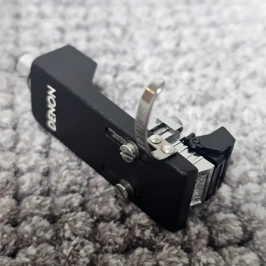 [BUNJANG] Shure V15 Type III Cartridge with Denon Headshell (Original VN35E Needle) / 데논헤드쉘 슈어 LP 카트리지 (택포)