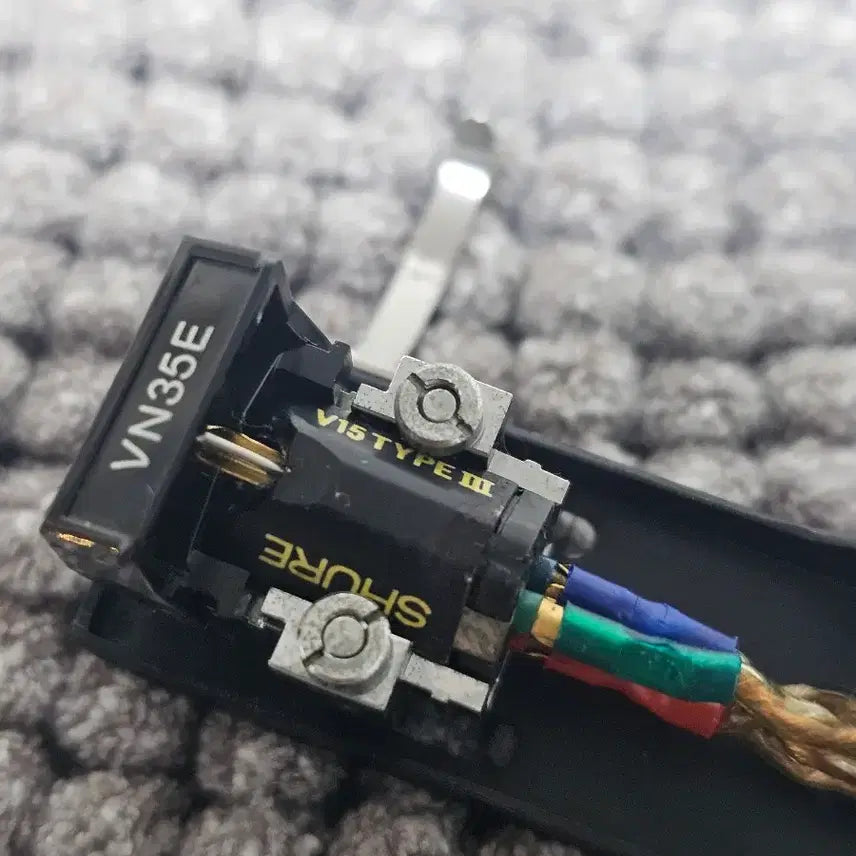 [BUNJANG] Shure V15 Type III Cartridge with Denon Headshell (Original VN35E Needle) / 데논헤드쉘 슈어 LP 카트리지 (택포)