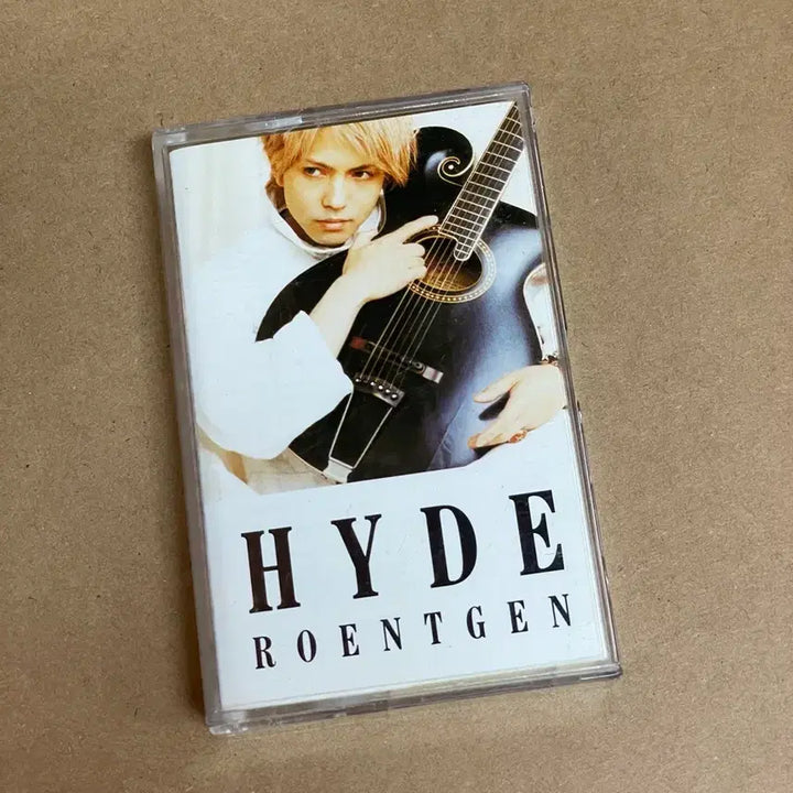 [BUNJANG] HYDE ROENTGEN Cassette Tape / HYDE 하이디 - ROENTGEN 카세트 테이프