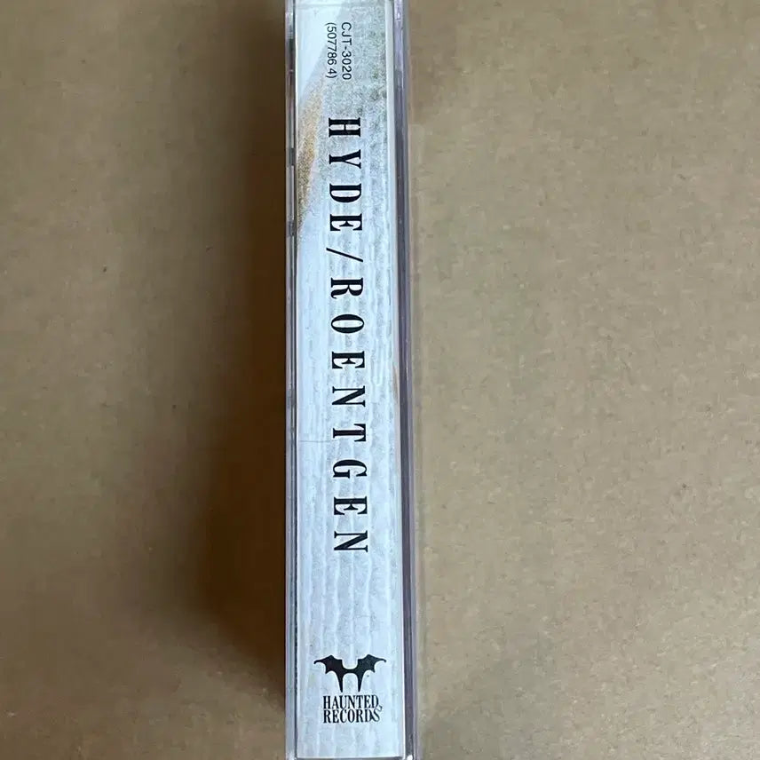 [BUNJANG] HYDE ROENTGEN Cassette Tape / HYDE 하이디 - ROENTGEN 카세트 테이프