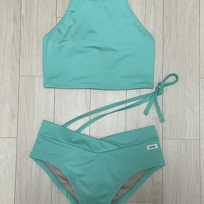 [BUNJANG] Sumin Gonggu Palette Polar Wear Top M / Bottoms S Set / 수민 공구 팔레트 폴웨어 M/S 세트