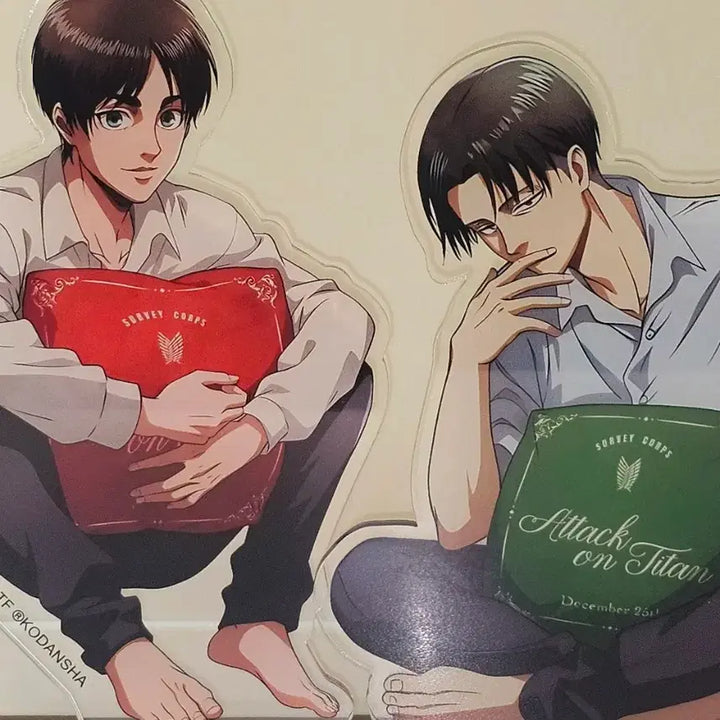 [BUNJANG] Attack on Titan Eren Yeager &amp; Levi Ackerman Acrylic Stand Set Bundle / 진격의 거인 리바이 에렌 아크릴 스탠드 세트 일괄 판매