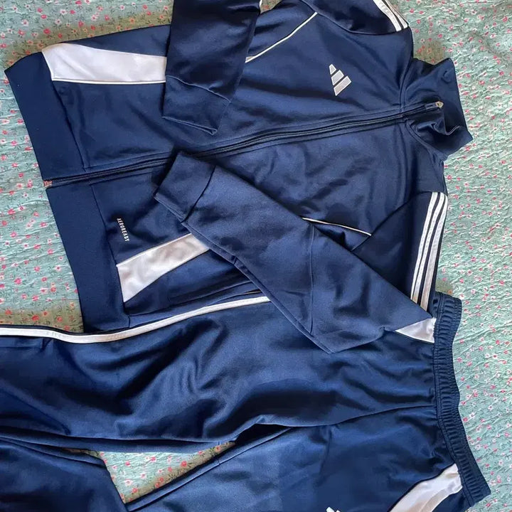 [BUNJANG] Adidas Training Set Navy Blue with White Stripes Size S / 아디다스 트레이닝 세트 S