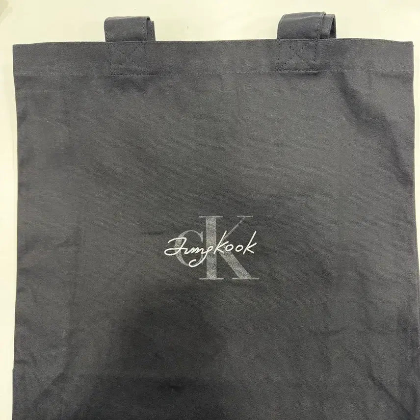 [BUNJANG] Calvin Klein Jungkook Collaboration Eco Bag and Seongsu Poster / 캘빈클라인 정국 콜라보 에코백과  성수포스터
