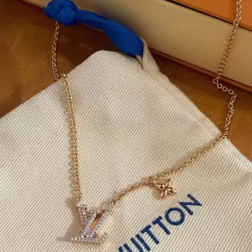 [BUNJANG] Louis Vuitton LV Diamond Necklace / 루이비통 LV 다이아 목걸이