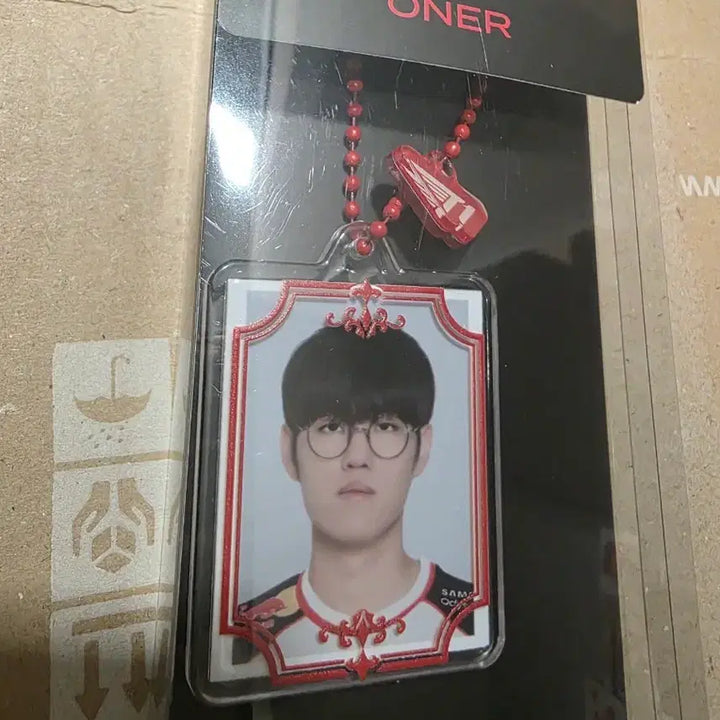 [BUNJANG] T1 T1d Owner ID Keychain / T1 티원 오너 증명사진 키링 ID keychain