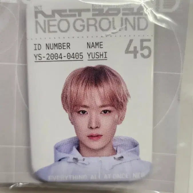 [BUNJANG] NCT 10th Anniversary Yuuichi ID Badge Neo Ground / nct 10주년 팝업 유우시 아이디 뱃지 네오그라운드
