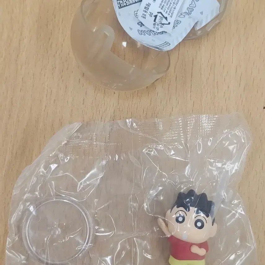 [BUNJANG] Crayon Shin-chan Sanrio Characters Collaboration Gacha Bad Badtz-Maru (Sealed) / 크레용 신짱 산리오 캐릭터즈 콜라보가챠 짱구 배드바츠마루