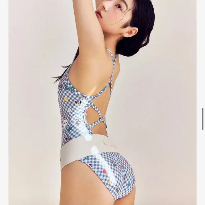 [BUNJANG] Arena Disney Collaboration Check Vest One-Piece Swimsuit / 아레나 디즈니 콜라보 체크베스티 원피스 수영복 A5SL1LO84