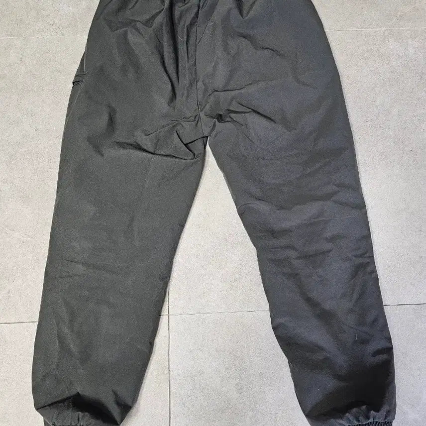 [BUNJANG] Khaki Cargo Jogger Pants with Waistband / 카키 허리밴딩 기모카고 조거팬츠