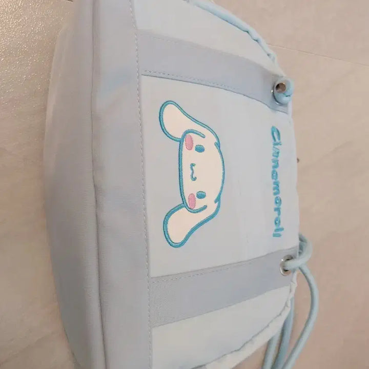 [SOLD OUT] 산리오 시나모롤 숄더백 하늘색 가방 (약 29x21cm)