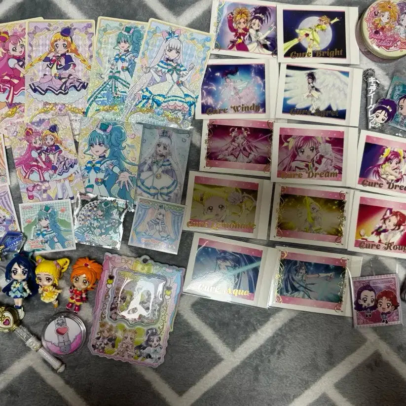[BUNJANG] Pretty Cure Goods Bundle (Cards, Stickers, Tins, Keychains, Figures) / 프리큐어 굿즈 일괄