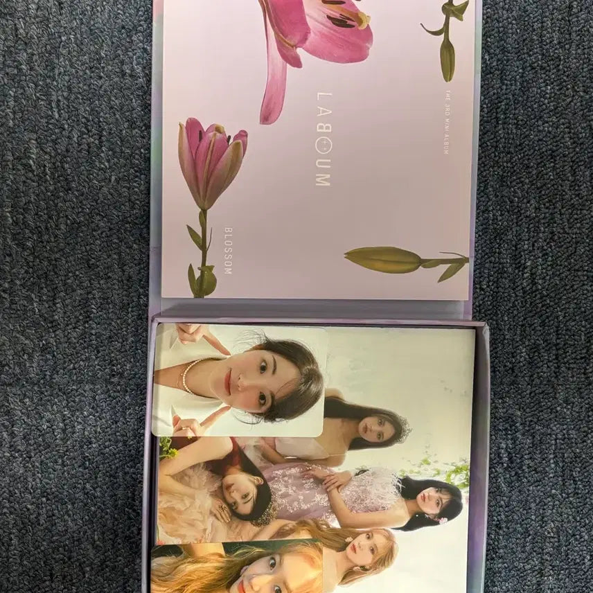 [SOLD OUT] 라붐 Blossom 앨범 (포토카드: 소연,진예)