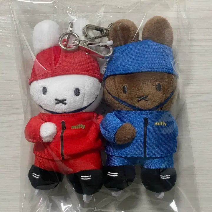 [BUNJANG] Miffy Melanie Short Track Winter Olympics Keyring Bag Charm Doll Set / (세트) 동계올림픽 쇼트트랙 미피 멜라니 키링 가방걸이 인형
