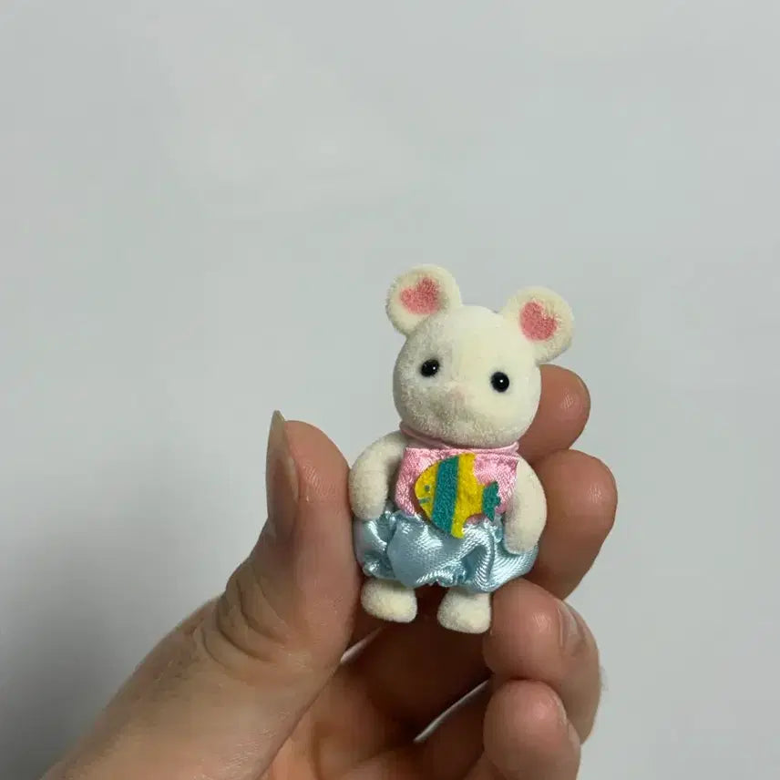 [BUNJANG] Sylvanian Families Yumeyro Kuji Marshmallow Mouse Blind Bag / 실바니안 유메이로 쿠지 블라인드백 마쉬멜로우쥐