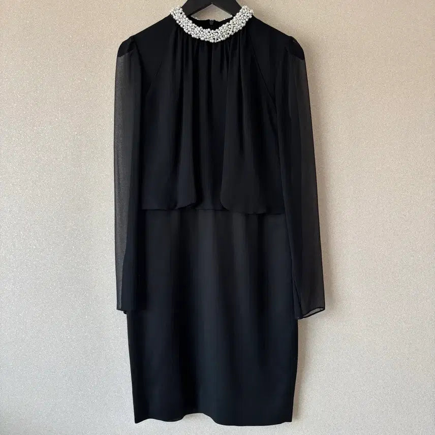 [SOLD OUT] [정품] MOJO S.PHINE 모조에스핀 진주 넥 원피스