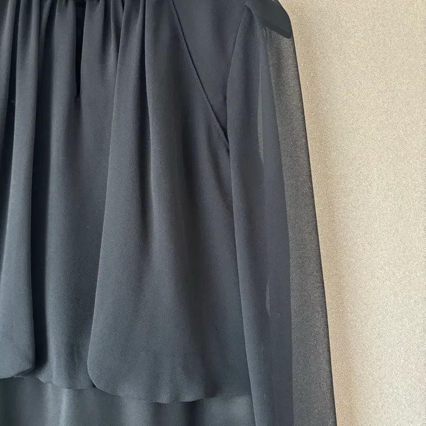 [SOLD OUT] [정품] MOJO S.PHINE 모조에스핀 진주 넥 원피스