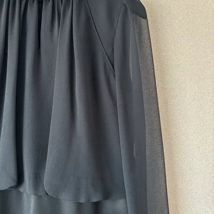 [SOLD OUT] [정품] MOJO S.PHINE 모조에스핀 진주 넥 원피스