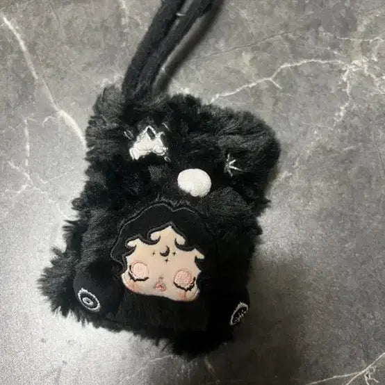 [BUNJANG] Skullpanda Darkness Fur Mini Bag Pouch / 스컬판다 다크니스 퍼 미니백 파우치