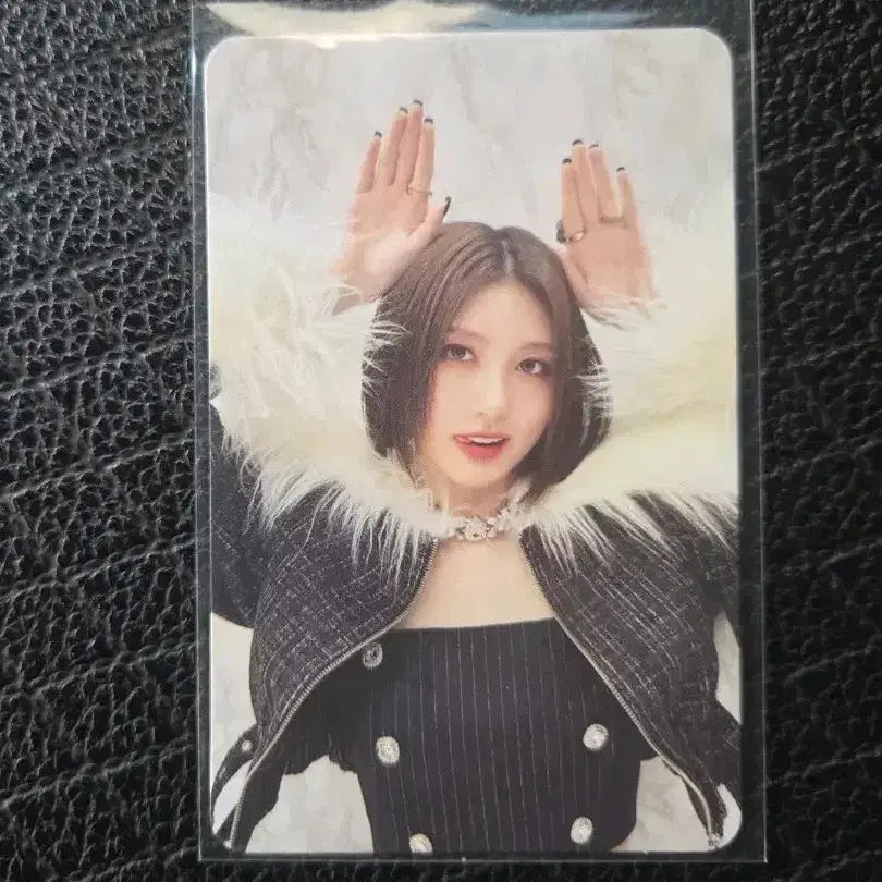 [BUNJANG] IVE I AM Special Album Photocard Gaeul / 아이브 아이엠 스페셜 앨포 가을
