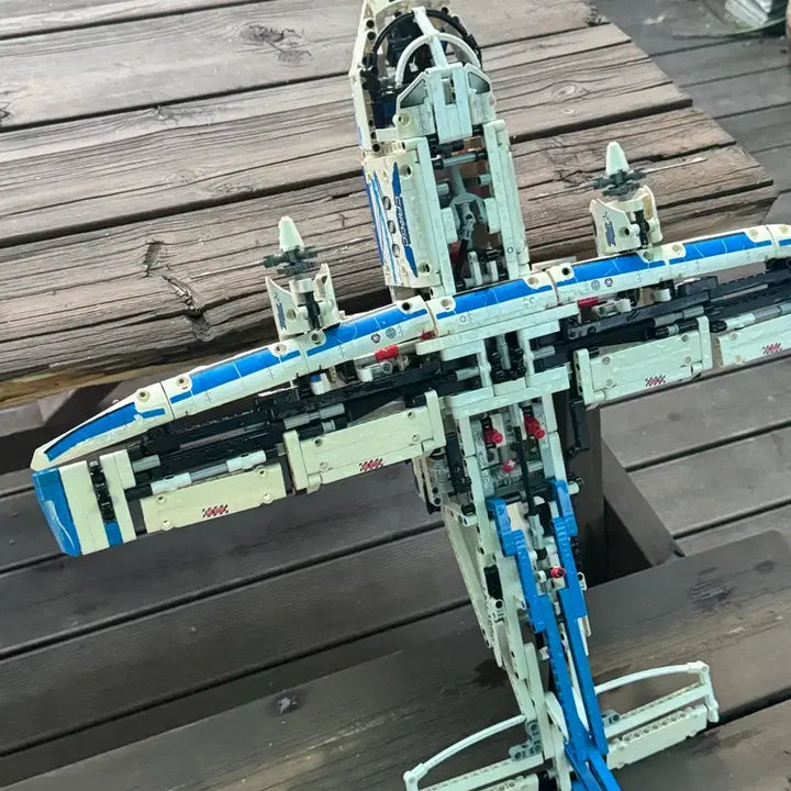 [BUNJANG] LEGO Technic Cargo Plane 42025 / 레고 카고 플레인 42025