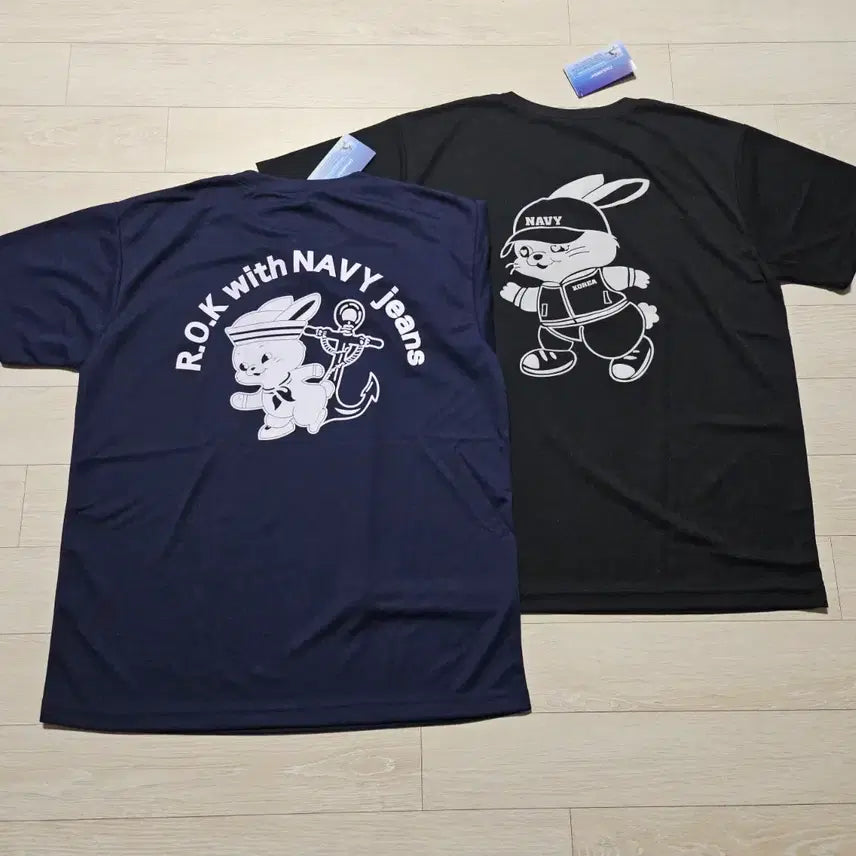[BUNJANG] NewJeans Rocatic Sweatshirt / 뉴진스 로카티