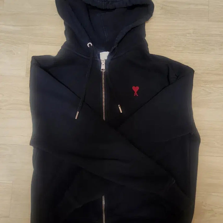 [BUNJANG] AMI Small Heart Authentic Hoodie Zip-up / 아미 스몰하트 정품 후드집업s