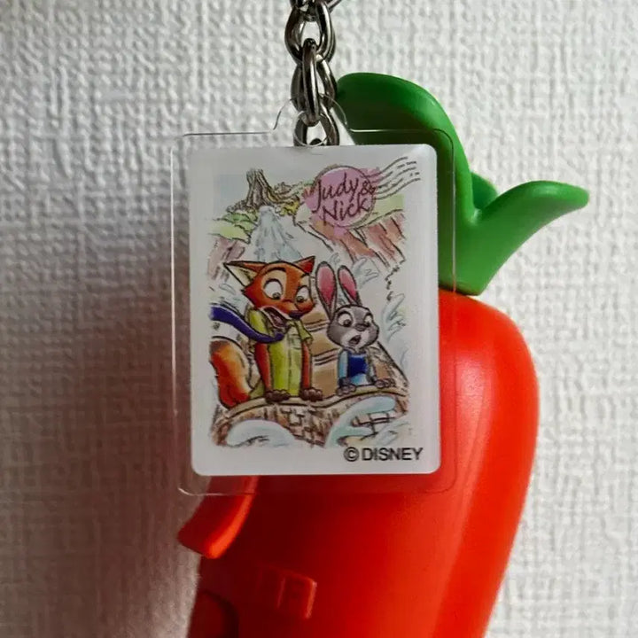 [BUNJANG] Zootopia Carrot Pen Voice Recording Keychain Tokyo Disneyland / 주토피아 도쿄 디즈니랜드 당근펜 녹음 키링