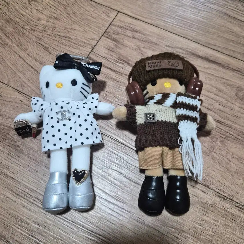 [BUNJANG] Hello Kitty Handmade Doll Keyring / 헬로키티 핸드메이드 고퀄 인형키링