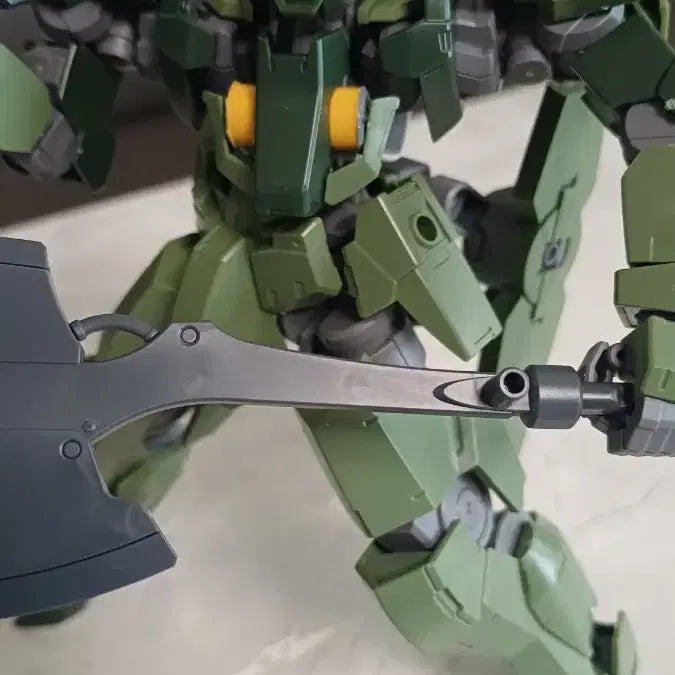 [BUNJANG] Bandai Iron-Blooded Orphans Gleyz 1/100 (Completed Model) / 반다이 철혈 글레이즈 1/100(완성품)