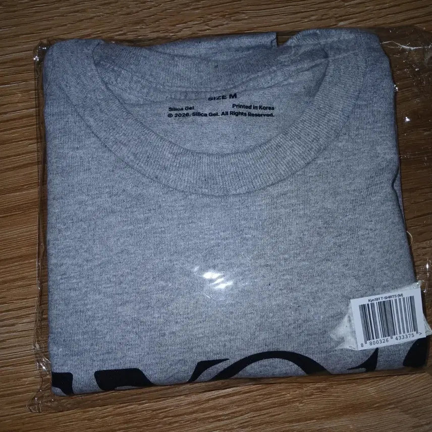 [BUNJANG] Silica Gel Kyo181 T-Shirt M Size Sealed / 실리카겔 kyo181 티셔츠 m사이즈 미개봉 새상품