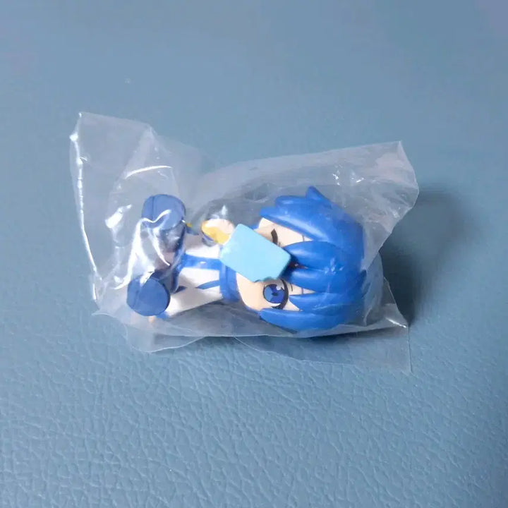 [BUNJANG] Kaito Vocaloid Hide and Seek Gacha Figure / 카이토 보컬로이드 숨바꼭질 가챠 피규어 굿즈 숨박꼭질
