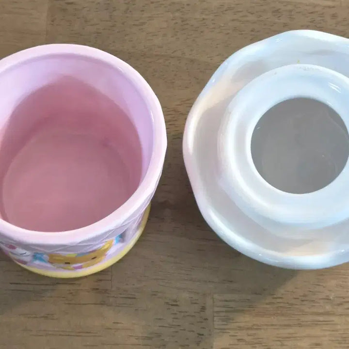 [BUNJANG] 2004 Classic Kitty Ice Cream Ceramic Jar / 04년 고전키티 아이스크림 도자기