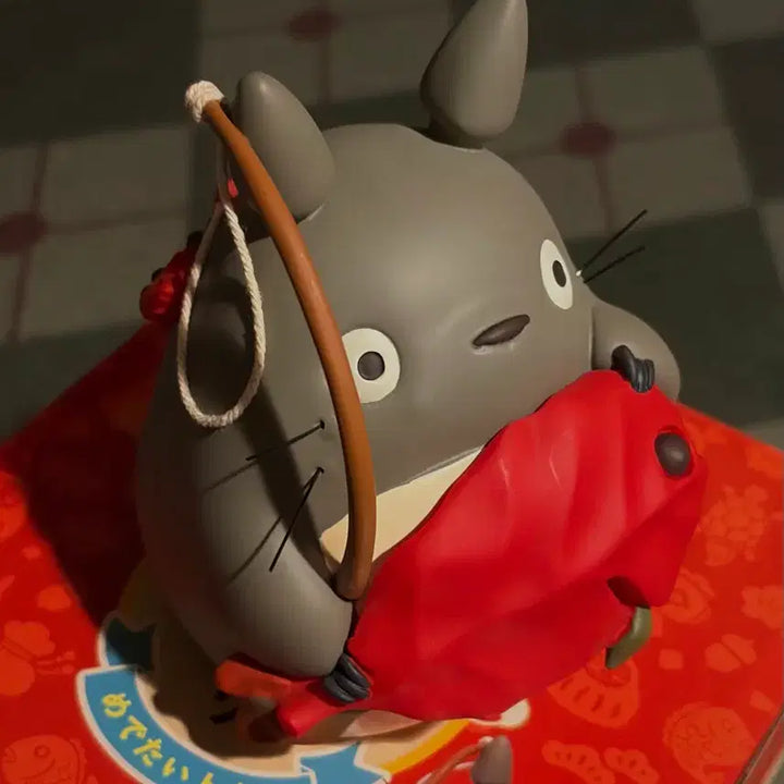 [BUNJANG] Ghibli Totoro Lucky Crab Figure / 지브리 행운 가재 토토로 피규어