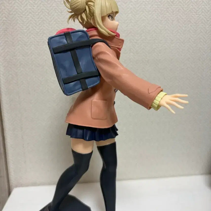 [BUNJANG] Toga Himiko Double Coat Figure / 토가히미코 더블코트 피규어