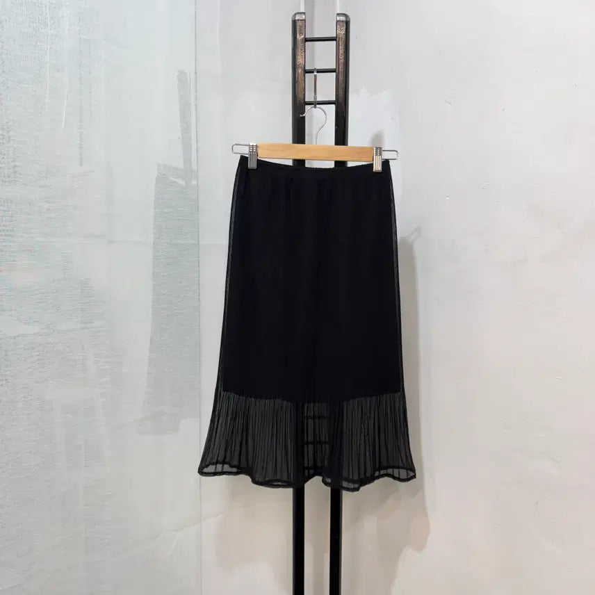 [BUNJANG] Ant Pleated Chiffon Midi Skirt - Black / ant 플리츠 쉬폰 미디스커트 미디치마 블랙치마 4597