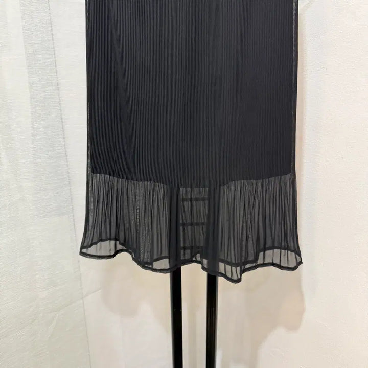 [BUNJANG] Ant Pleated Chiffon Midi Skirt - Black / ant 플리츠 쉬폰 미디스커트 미디치마 블랙치마 4597