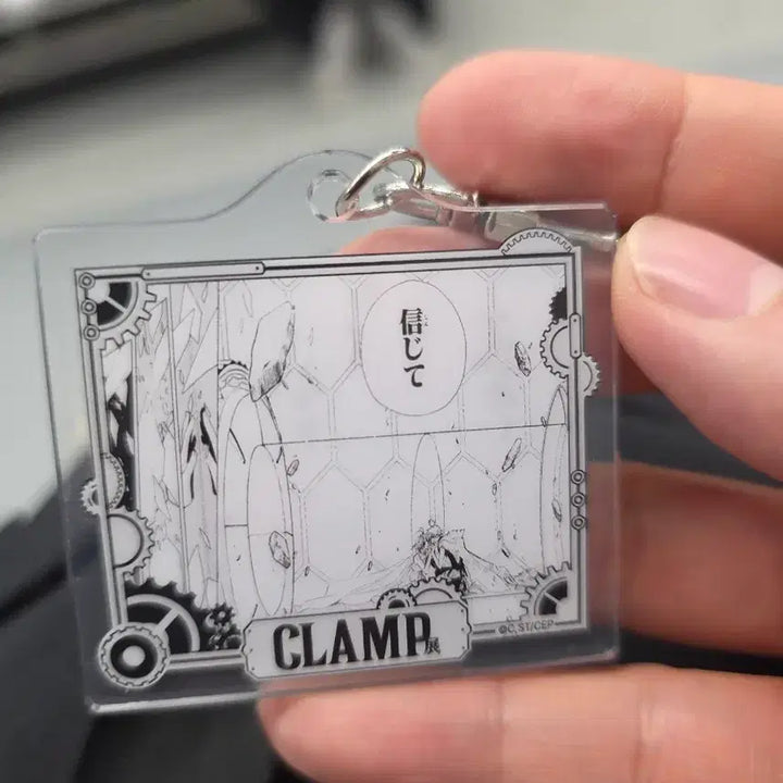 [BUNJANG] CLAMP x Tsubasa Reservoir Chronicle Scene Acrylic Keychain &amp; Badge Set (Syaoran Li) / 클램프전 츠바사 랜덤 명장면 아크릴 키링, 캔뱃지 백희초 일괄 판매