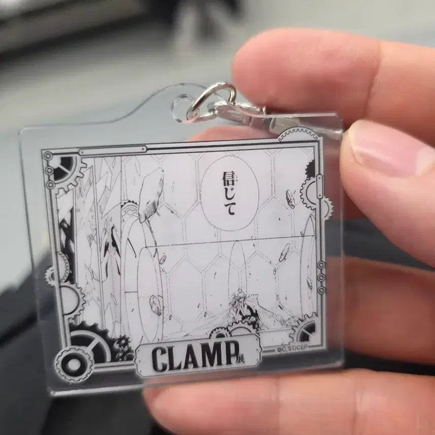 [BUNJANG] CLAMP x Tsubasa Reservoir Chronicle Scene Acrylic Keychain &amp; Badge Set (Syaoran Li) / 클램프전 츠바사 랜덤 명장면 아크릴 키링, 캔뱃지 백희초 일괄 판매