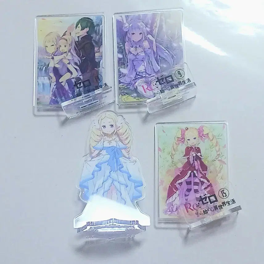 [BUNJANG] Re:Zero Emilia Beatrice Freestellah Acrylic Stand 5 Types Bundle Set / 리제로 에밀리아 베아트리스 표지 프리스텔라 아크릴 스탠드 5종 일괄