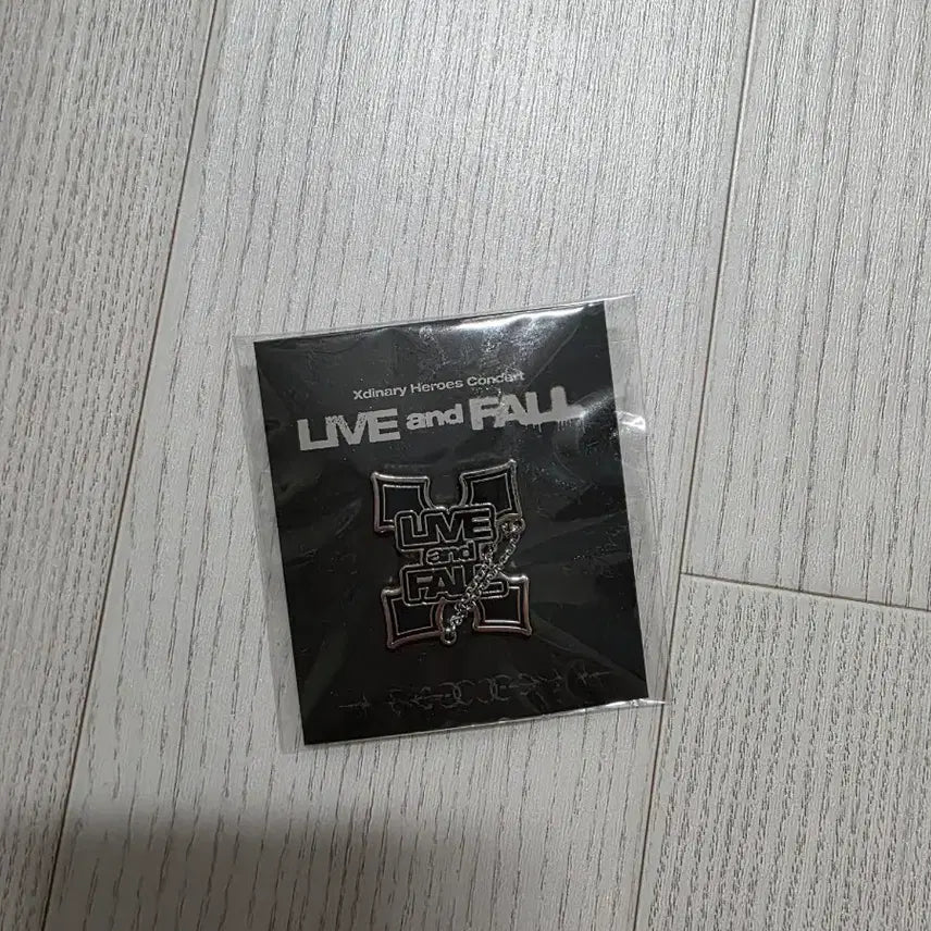 [BUNJANG] Xdinari Lip &amp; Paul Fanmeeting Badge / 엑디즈 립앤폴 팬미팅 뱃지 미개봉 판매