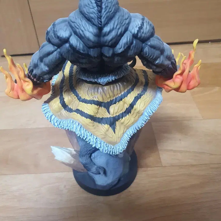 [BUNJANG] Horangi Hyungnim Chui Inhuman Form Resin Statue / 30만)호랑이형님 추이 수인화 레진스테츄 팝니다